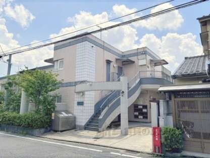 ハウス６の物件外観写真