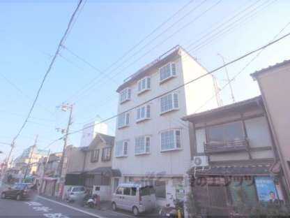 マンションなかむらの物件外観写真