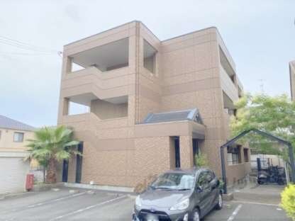 メゾン・ド・ソレイユⅡの物件外観写真