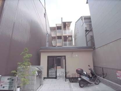 レジデンス　プリムローズの物件外観写真