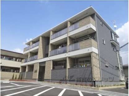 プログレスⅦ番館西屋敷の物件外観写真