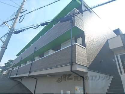 モダンアパートメント枚方岡山手の物件外観写真