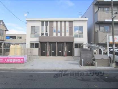 ルトゥール野村の物件外観写真