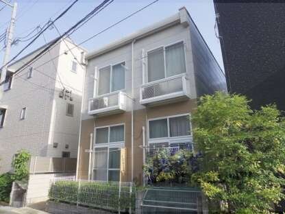 レオパレスゴーゴーの物件外観写真