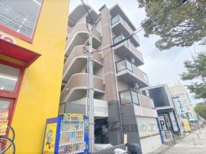 グレイスマンション４番館の物件外観写真