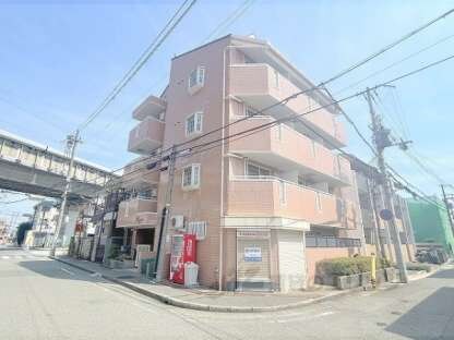 ボンジュールの物件外観写真