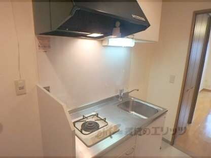 フォレスト西院の物件内観写真