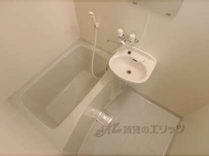 フォレスト西院の物件内観写真