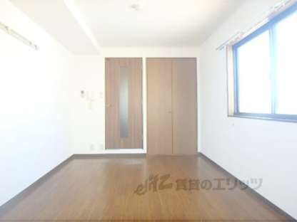 シャトールミエールの物件内観写真