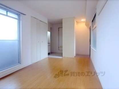 ヴィラサンシルク西大路の物件内観写真