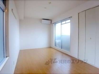 ヴィラサンシルク西大路の物件内観写真