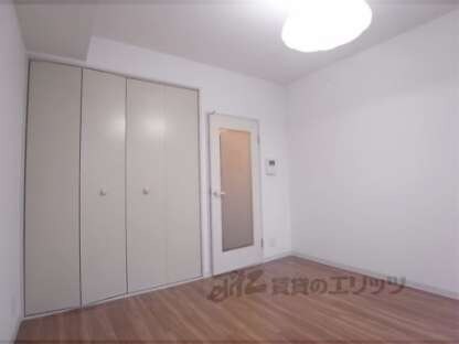 ヴィラサンシルク西大路の物件内観写真