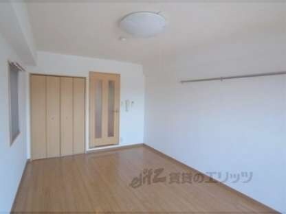 ヴァン・イーストの物件内観写真