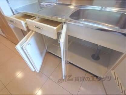 ヴァン・イーストの物件内観写真