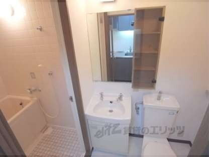 サンフローラ三条大宮の物件内観写真