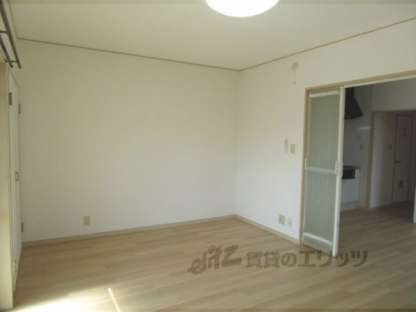 シャトークレールの物件内観写真