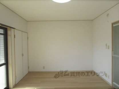 シャトークレールの物件内観写真