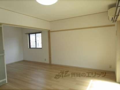 シャトークレールの物件内観写真