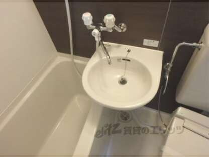 ロワール中嶋の物件内観写真