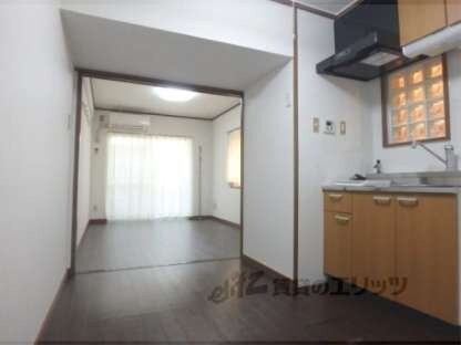 ロワール中嶋の物件内観写真