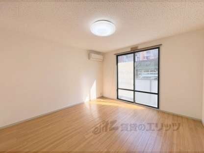 どんぐりハウスの物件内観写真