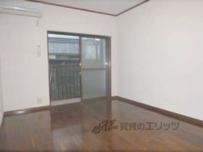 銀頂ハイツの物件内観写真