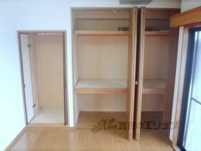 ＰｉＡＺＺＡＤ’ＡＲＴＥの物件内観写真