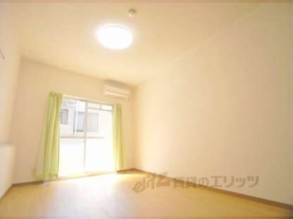 シャインズフラッツの物件内観写真