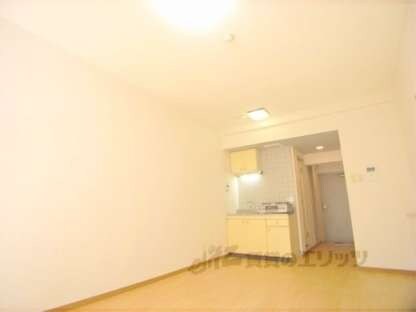 シャインズフラッツの物件内観写真