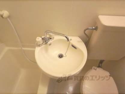 アンクル・アベニューの物件内観写真