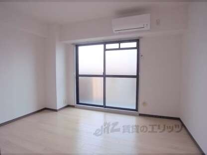 天神川林マンションの物件内観写真