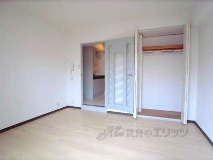 天神川林マンションの物件内観写真