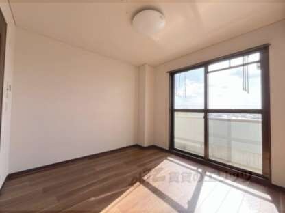 ソサエティ塩見の物件内観写真