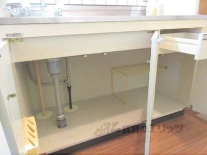 ヤングヴィレッジ嵯峨の物件内観写真