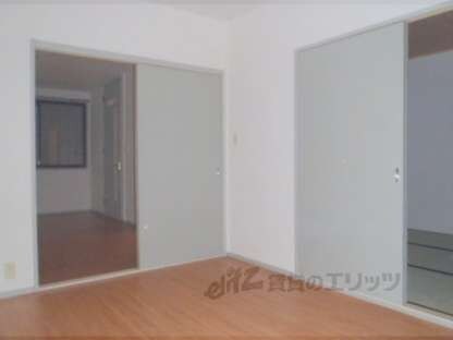 サンライフ上桂の物件内観写真