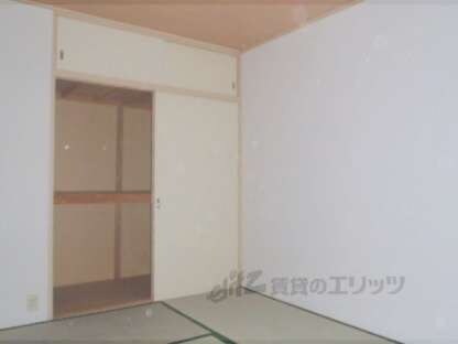 サンライフ上桂の物件内観写真