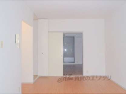 サンライフ上桂の物件内観写真