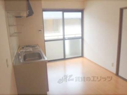 ハイカムール上桂の物件内観写真