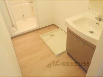 ハイカムール上桂の物件内観写真