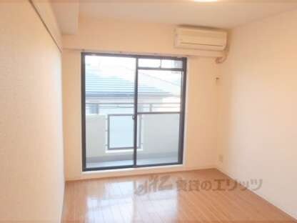 フロイデ東向日の物件内観写真