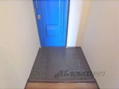 西陣ロイヤルハイツの物件内観写真