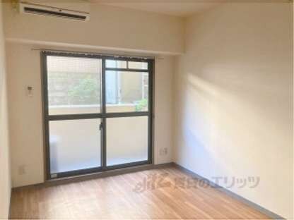 ＲＡＦＦＩＮＥ御所西の物件内観写真