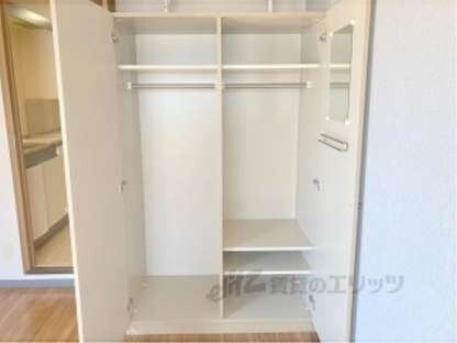 ＲＡＦＦＩＮＥ御所西の物件内観写真