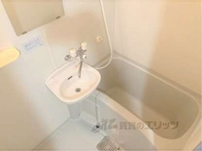 ＲＡＦＦＩＮＥ御所西の物件内観写真