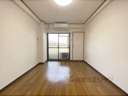 ピエスドゥ－の物件内観写真