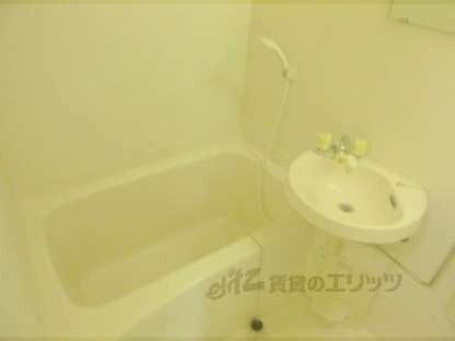 グロリアス杉本の物件内観写真