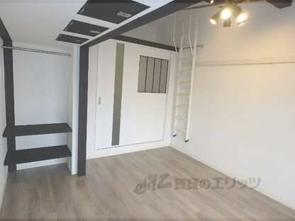 サンフェスタ東福寺B棟の物件内観写真