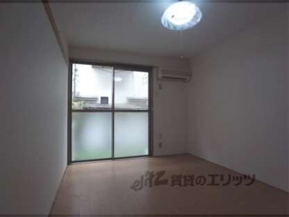 スッデンテンハイムベーレンの物件内観写真