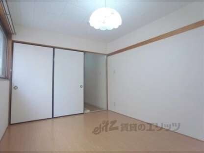 スッデンテンハイムベーレンの物件内観写真