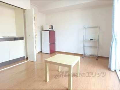 ロイヤルヒルズ鷹ヶ峯の物件内観写真